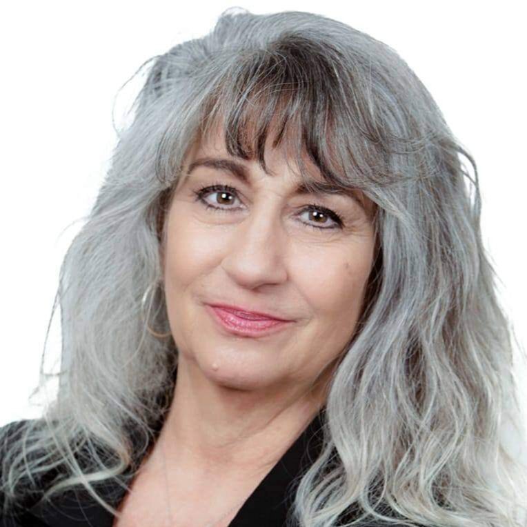 Elaine Brower, Licensed Real Estate Salesperson